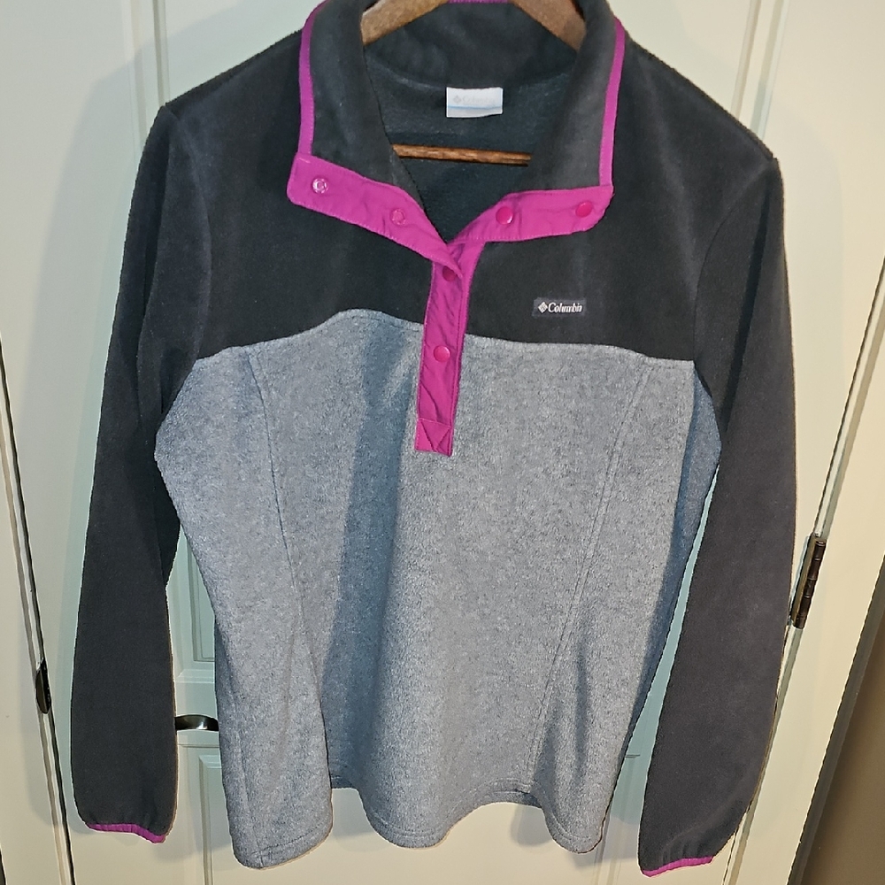 Columbia Women's Charcoal and Magenta Fleece Pullover Size XL